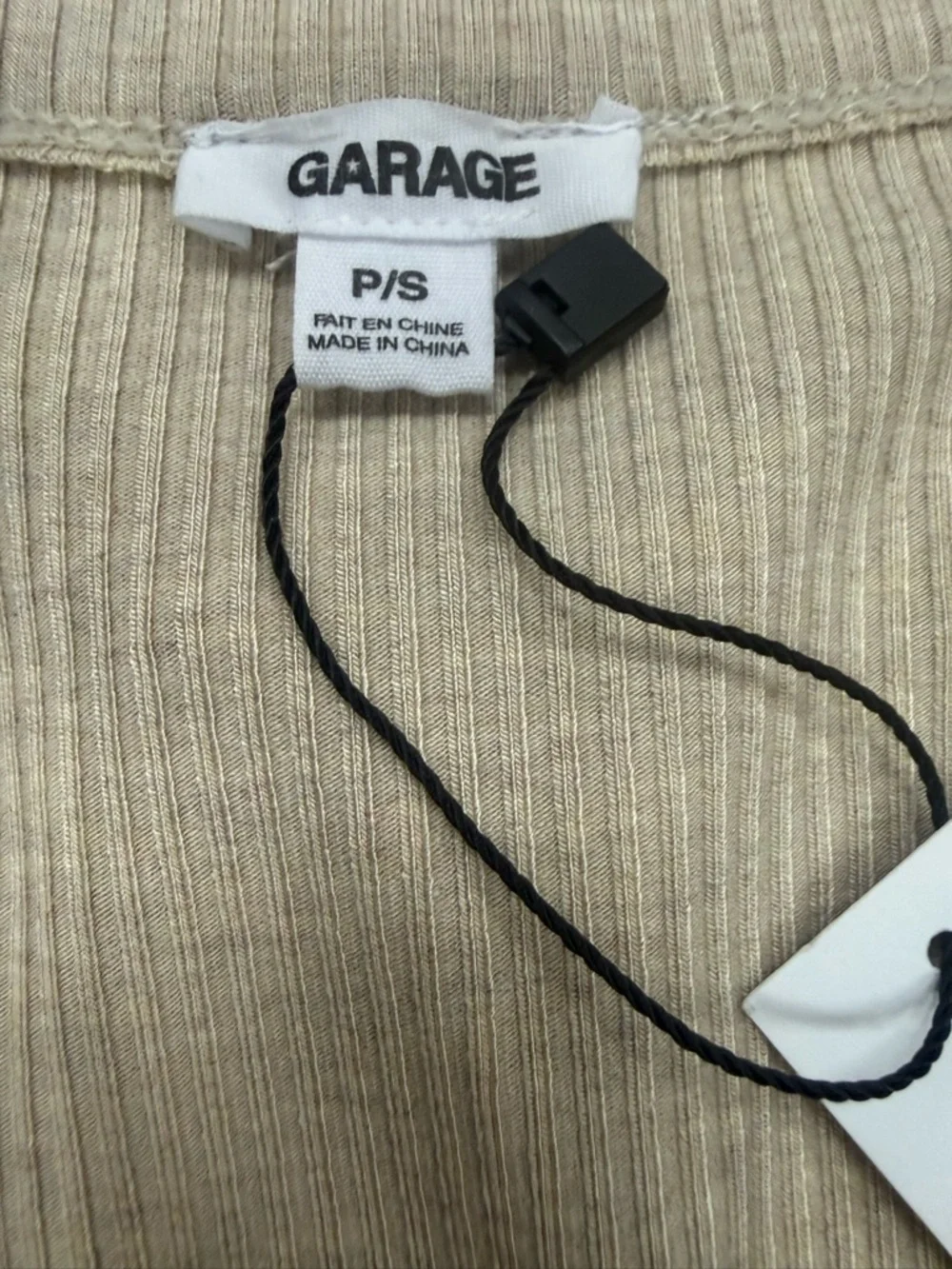 Garage Notch Front Long Sleeve Ribbed Top Size P/S - Picture 4 of 9